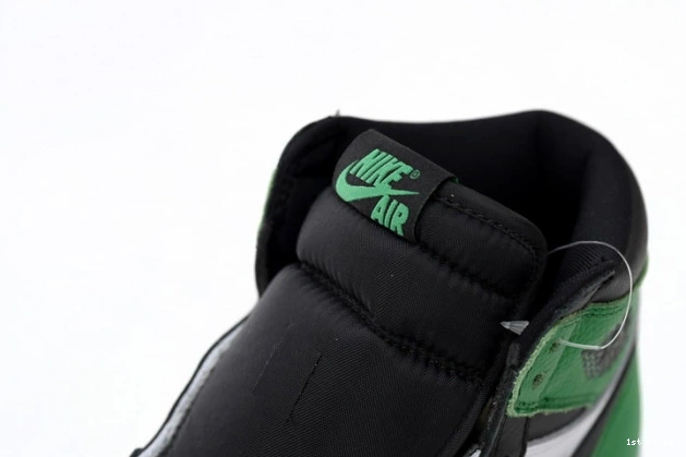 1st Kicks Lucky Green OG Air Jordan High DZ5485-031 1 0704